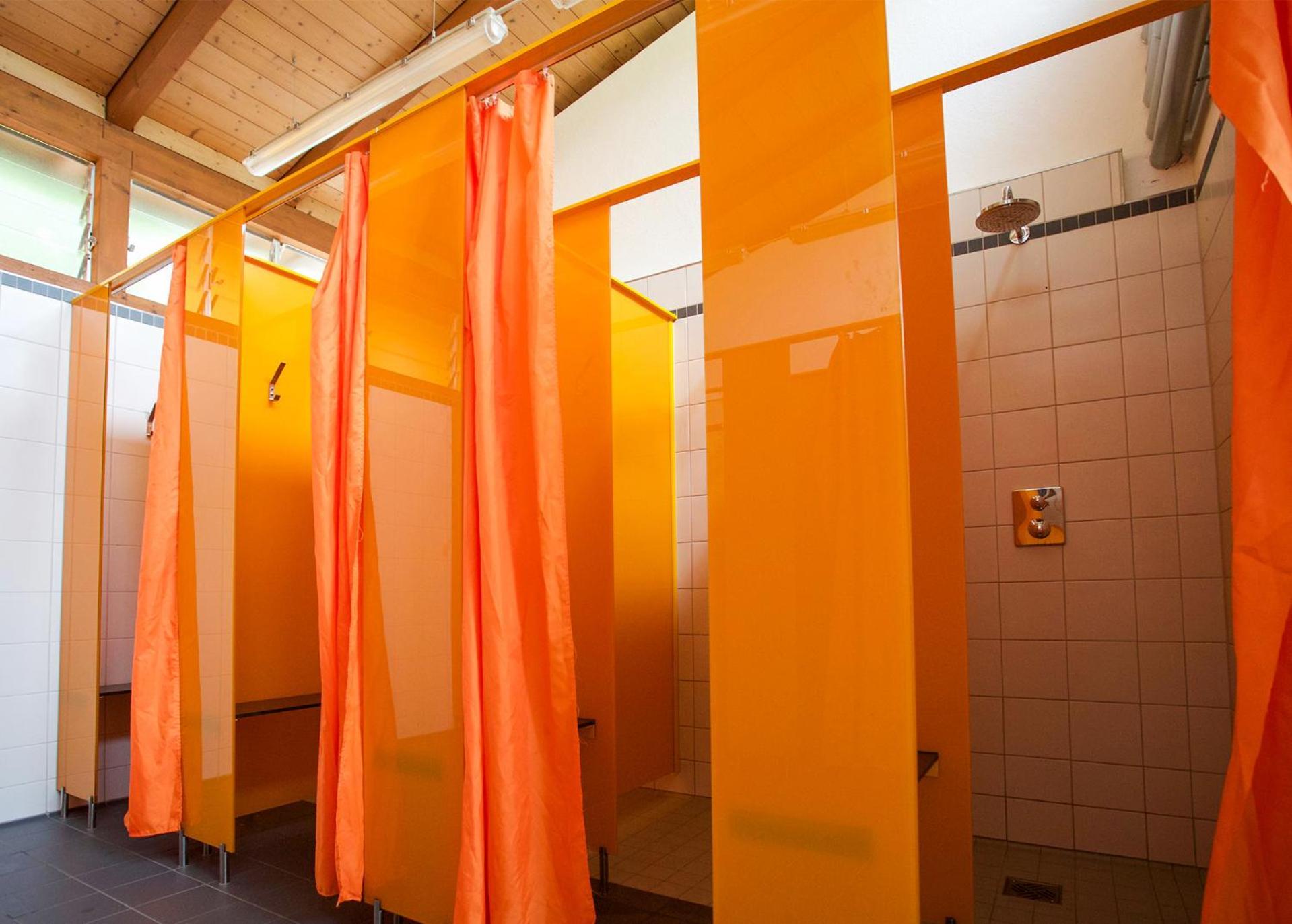 The Tent - Youth Only - Buchung Leider Nur Bis 30 Jahre Moeglich! Hostel München